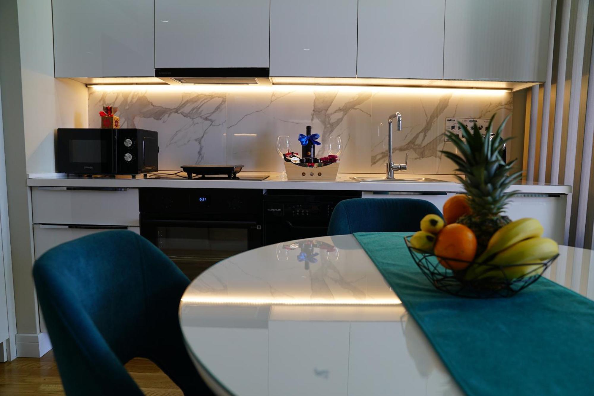 Diamond 72 Apartment , Skopje City - Center, Diamond Residences, Free Parking 外观 照片