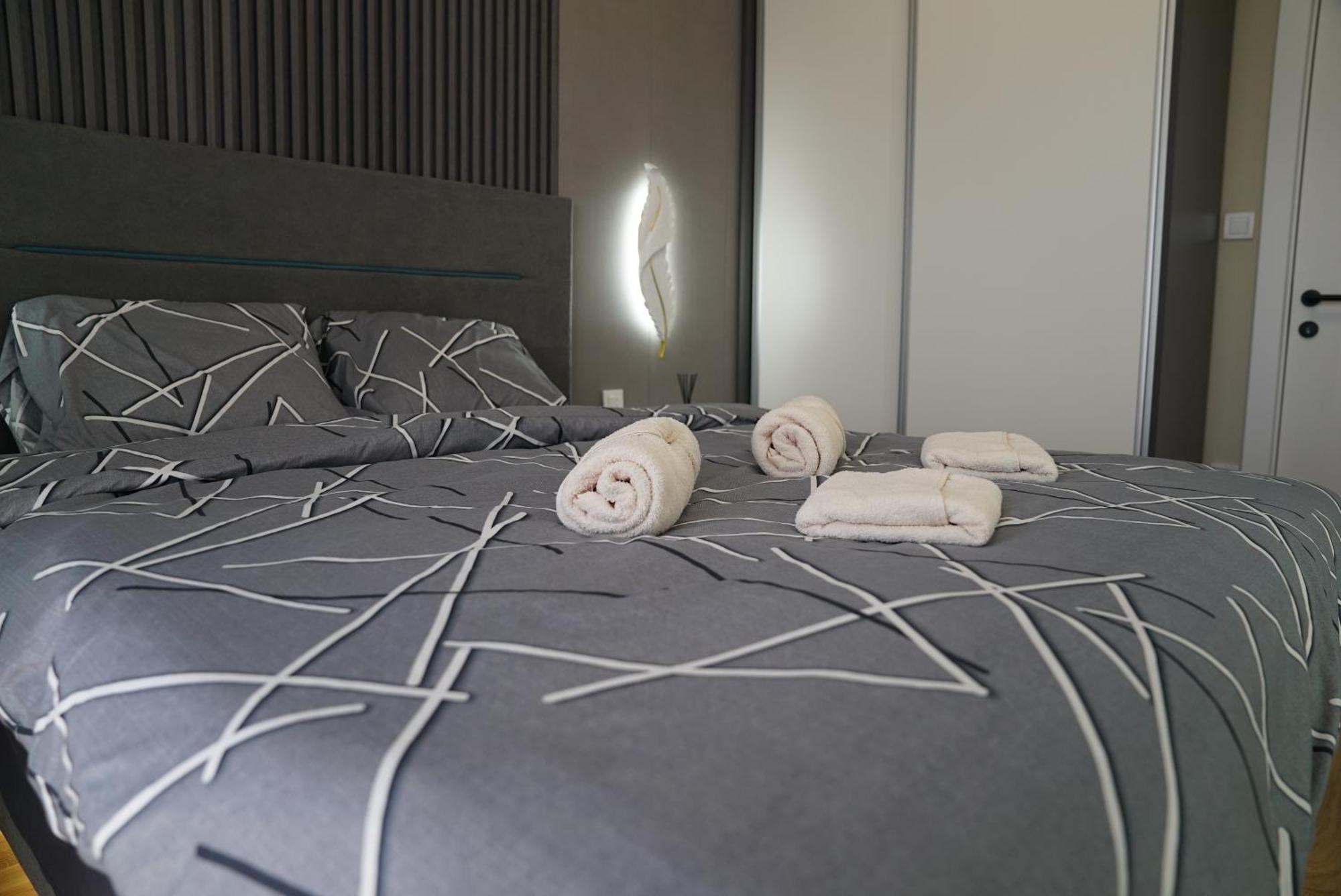 Diamond 72 Apartment , Skopje City - Center, Diamond Residences, Free Parking 外观 照片